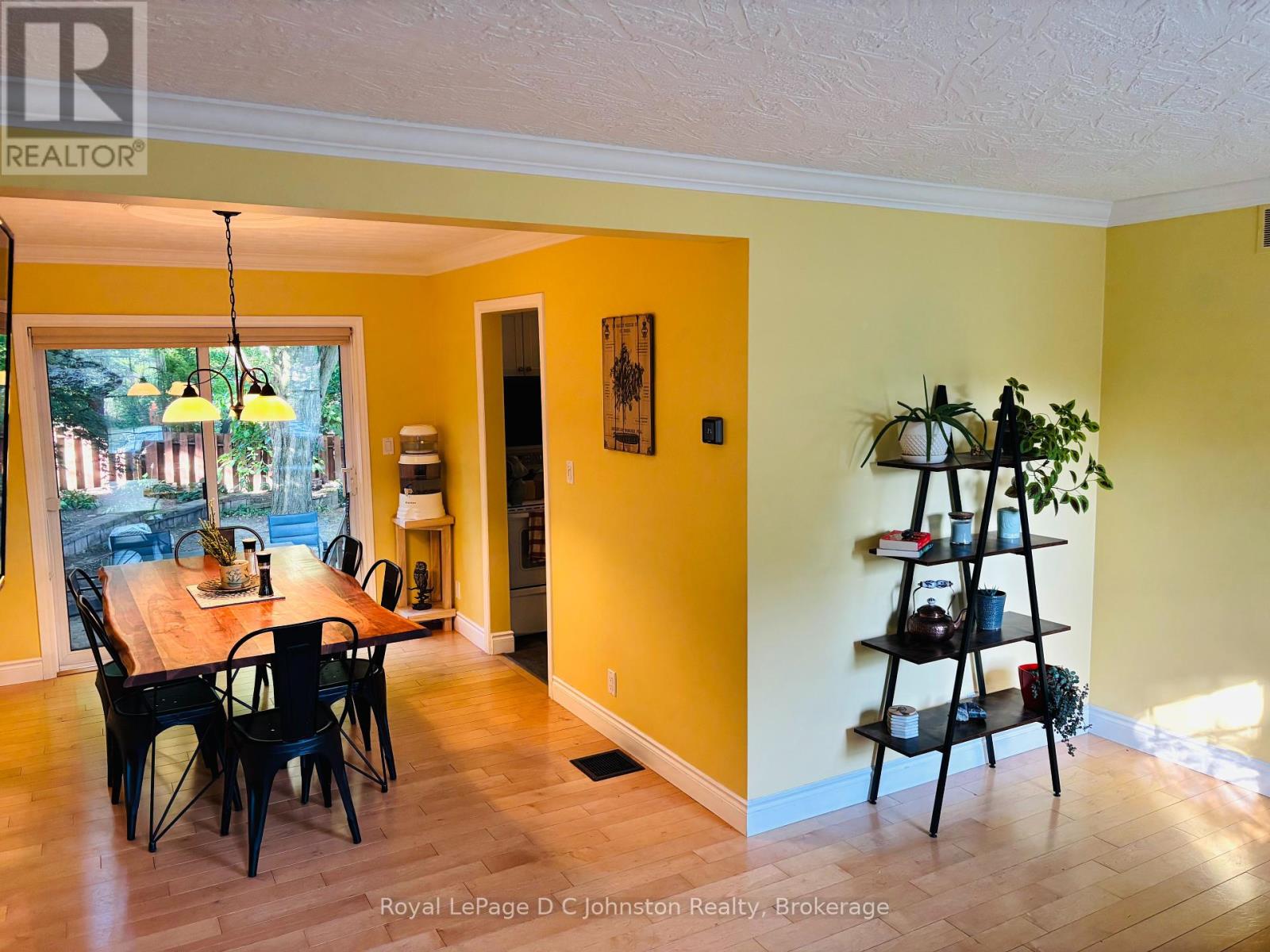 431 Thede Drive, Saugeen Shores, Ontario  N0H 2C4 - Photo 10 - X12319230