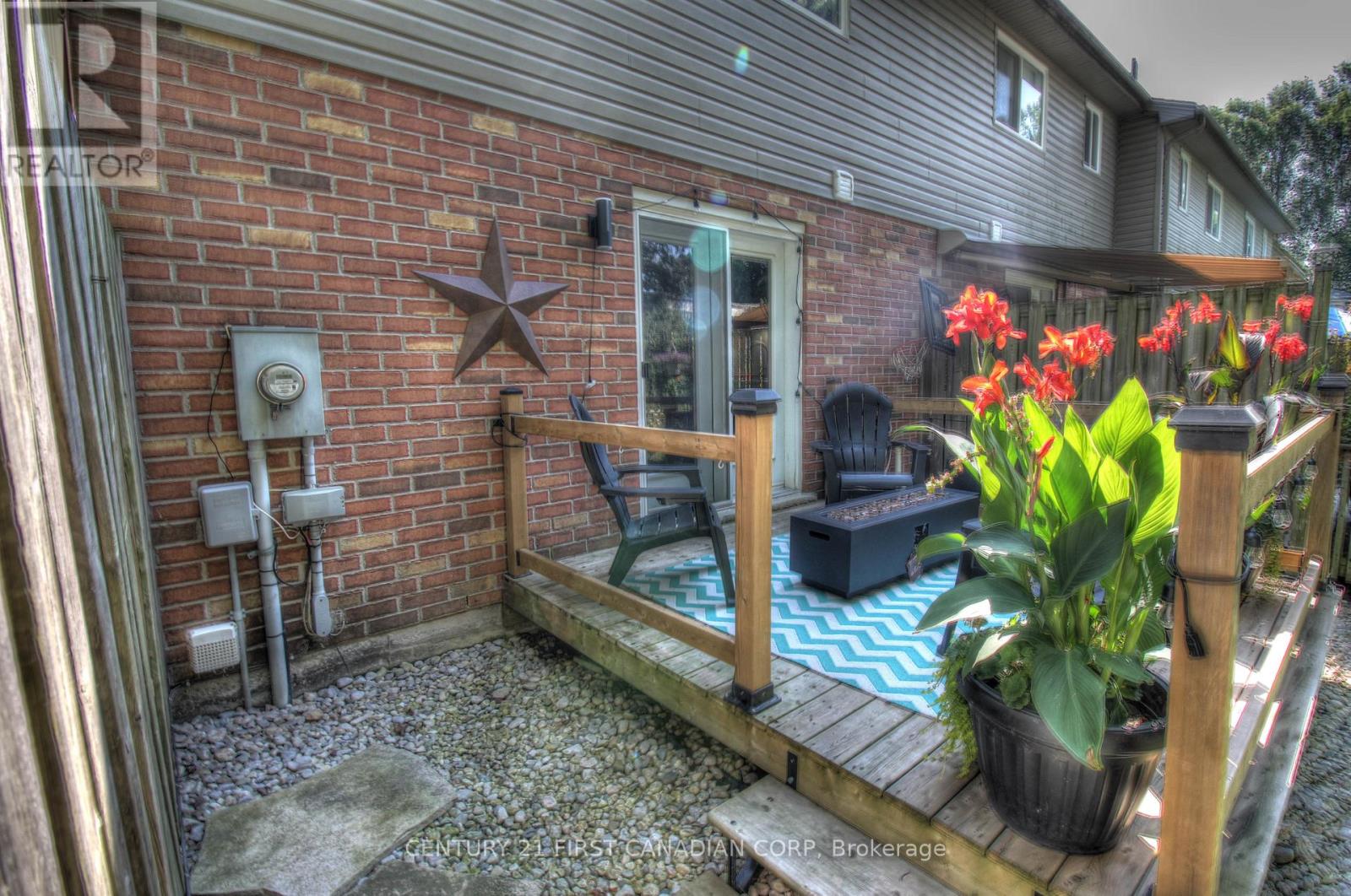 23 - 1920 Marconi Boulevard, London East, Ontario  N5V 4X8 - Photo 18 - X12315652