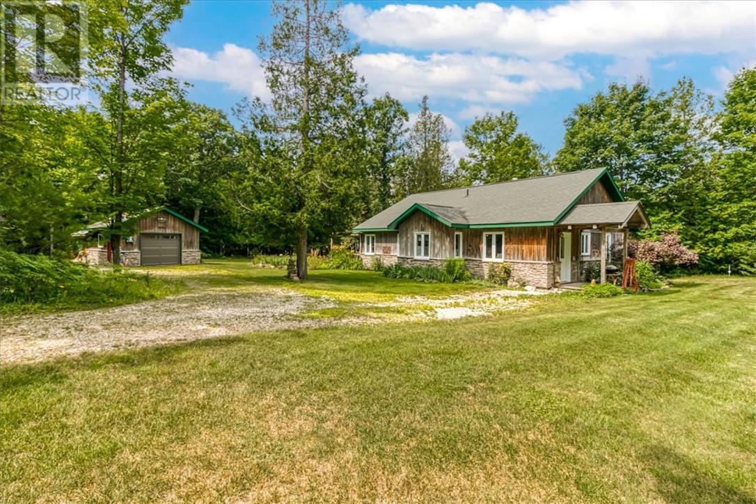 80 Steven Street, Gore Bay, Ontario  P0P 1H0 - Photo 1 - 2123807