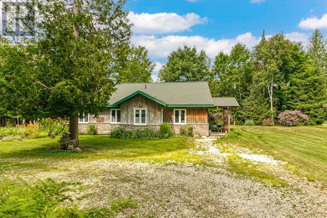80 Steven Street, Gore Bay, Ontario  P0P 1H0 - Photo 3 - 2123807