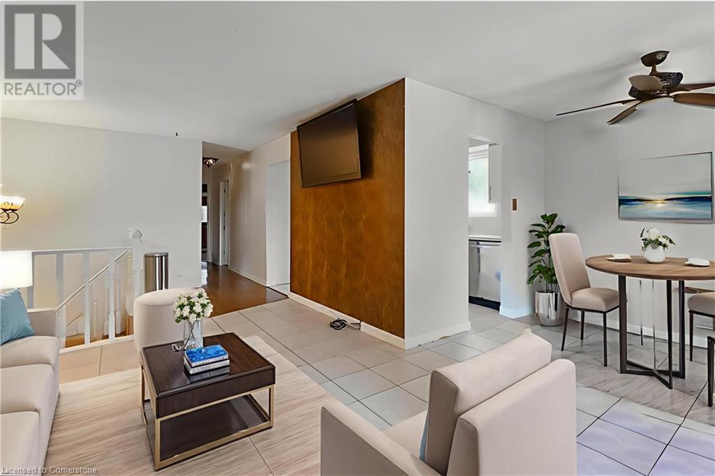 Property at 6 EQUESTRIAN Court image 5