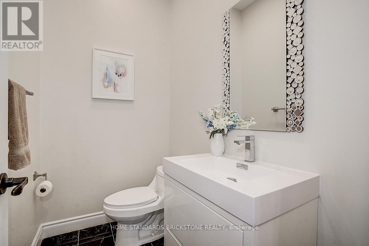 36 Abitibi Avenue N, Toronto, Ontario  M2M 2V1 - Photo 19 - C12319279