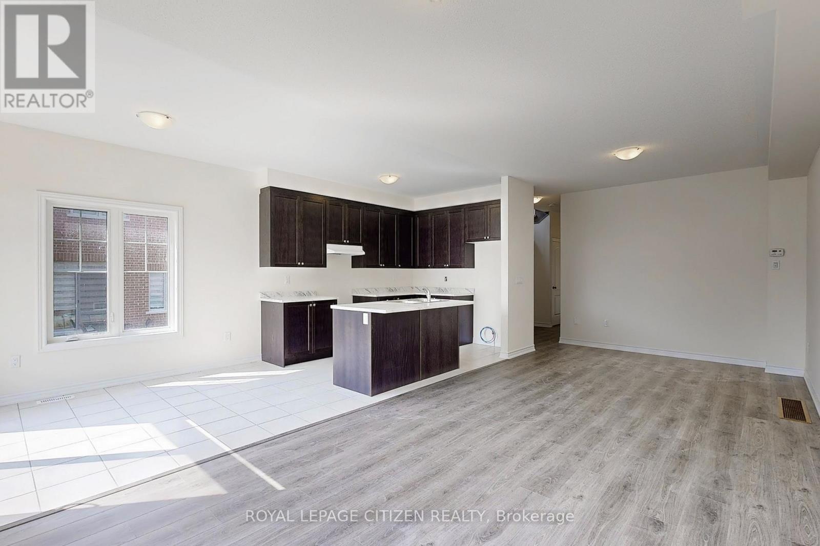113 North Garden Boulevard, Scugog, Ontario  L9L 1B3 - Photo 7 - E12319144