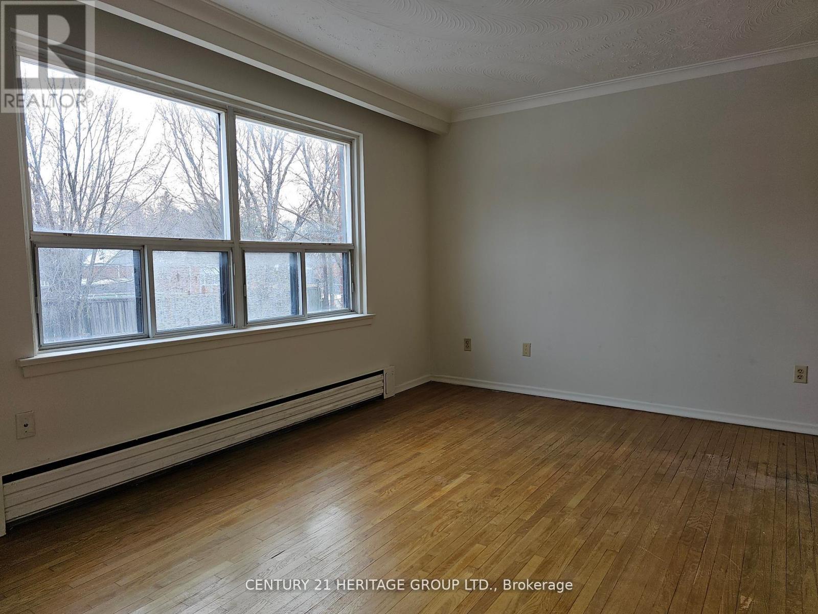 3 - 423 Pharmacy Avenue, Toronto, Ontario  M1L 3G5 - Photo 11 - E12319150