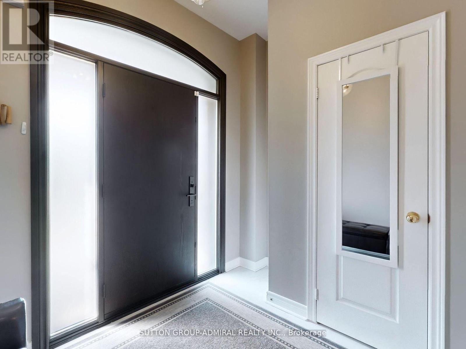 25 D'eva Drive, Vaughan, Ontario  L4J 0E7 - Photo 6 - N12319125