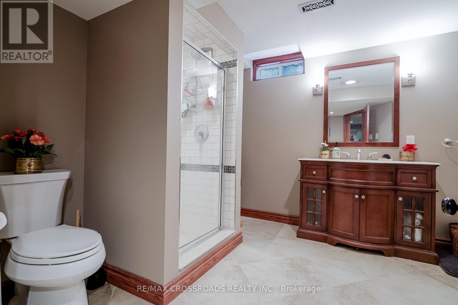 18 Hill Top Trail, Whitchurch-Stouffville, Ontario  L4A 7X4 - Photo 20 - N12319143