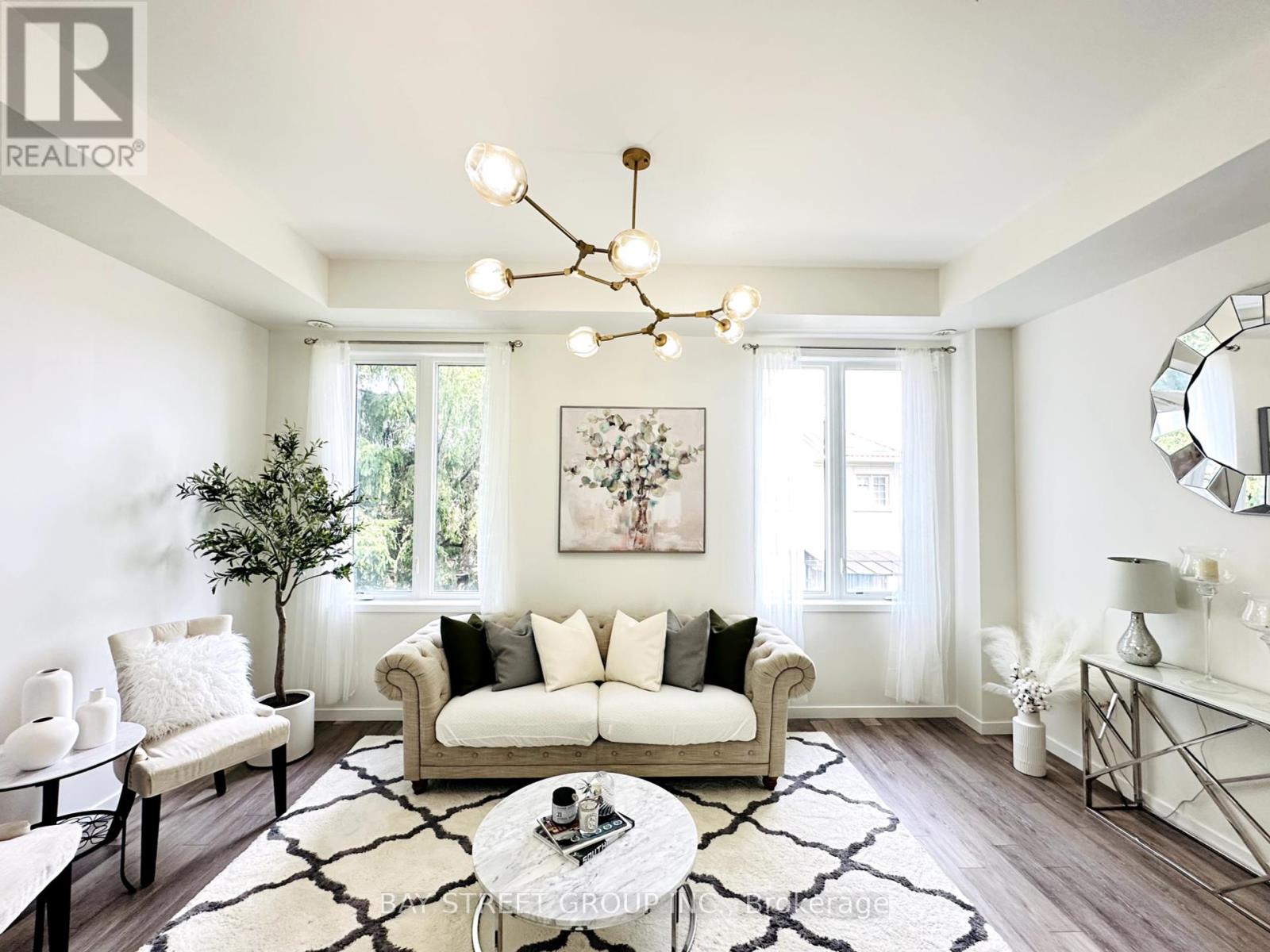 Property at 9 ARMILLO PLACE image 2