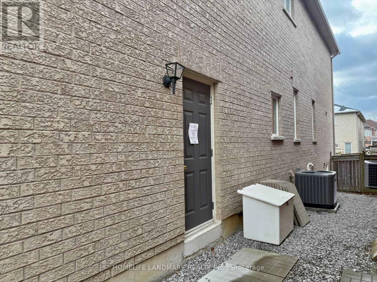 Bsmt - 3 Caprara Crescent, Markham, Ontario  L6B 0B7 - Photo 2 - N12319258