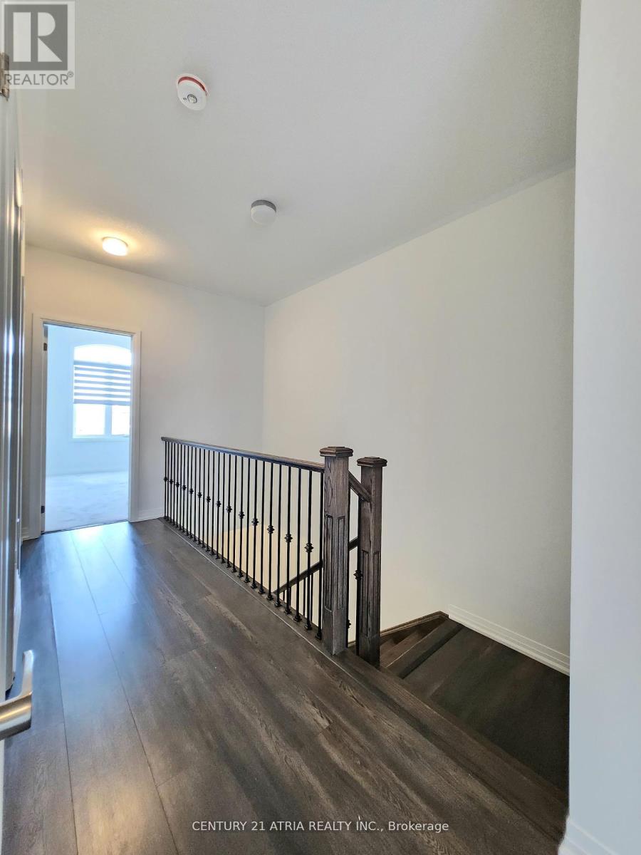 97 Schmeltzer Crescent, Richmond Hill, Ontario  L4E 1J1 - Photo 11 - N12319272