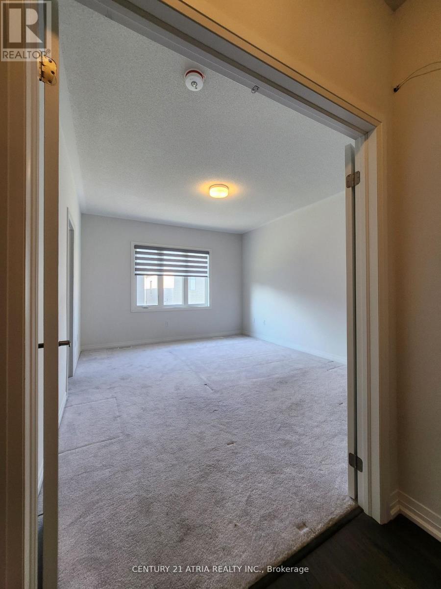 97 Schmeltzer Crescent, Richmond Hill, Ontario  L4E 1J1 - Photo 18 - N12319272