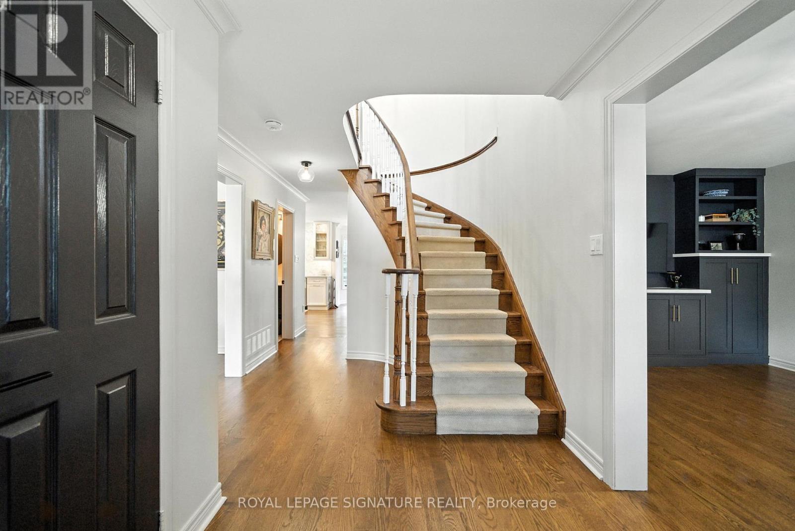 Property at 30 GALLOWAY CRESCENT image 4