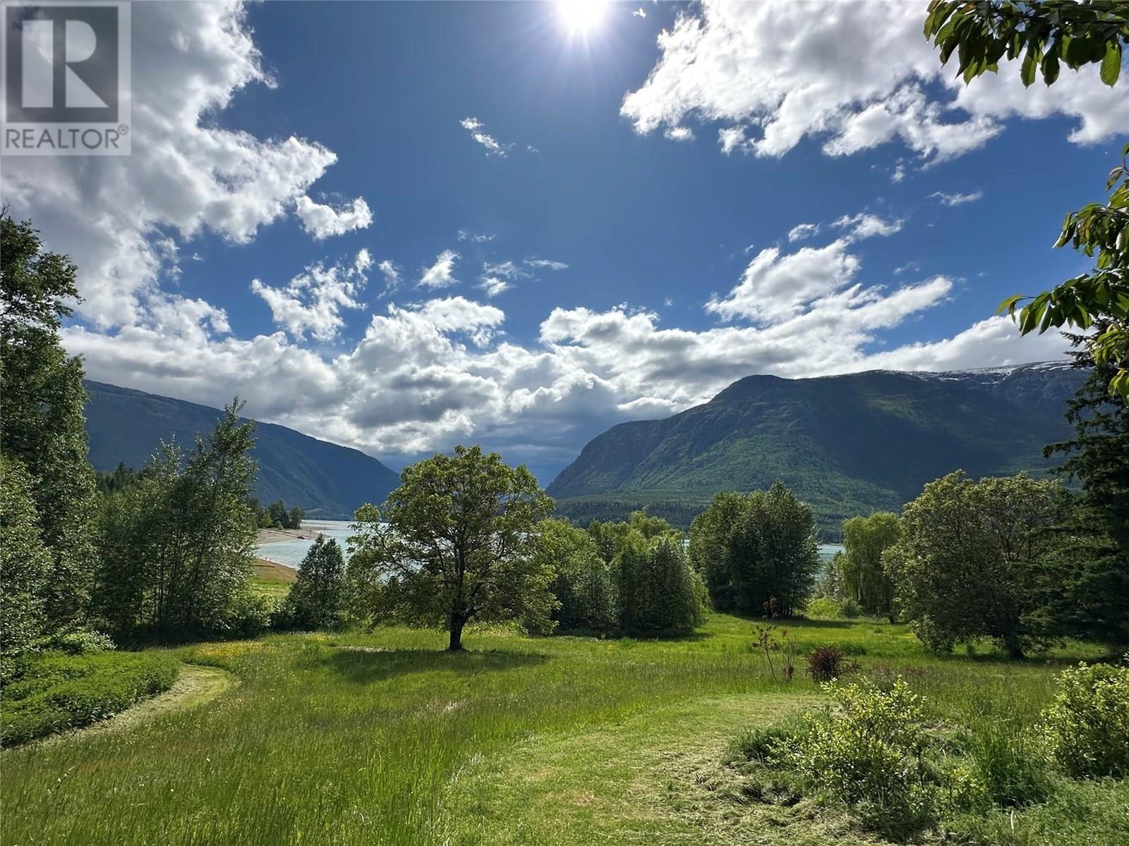 5392 Hwy 6 Highway, Burton, British Columbia V0G 1R0 - Photo 13 - 10357440