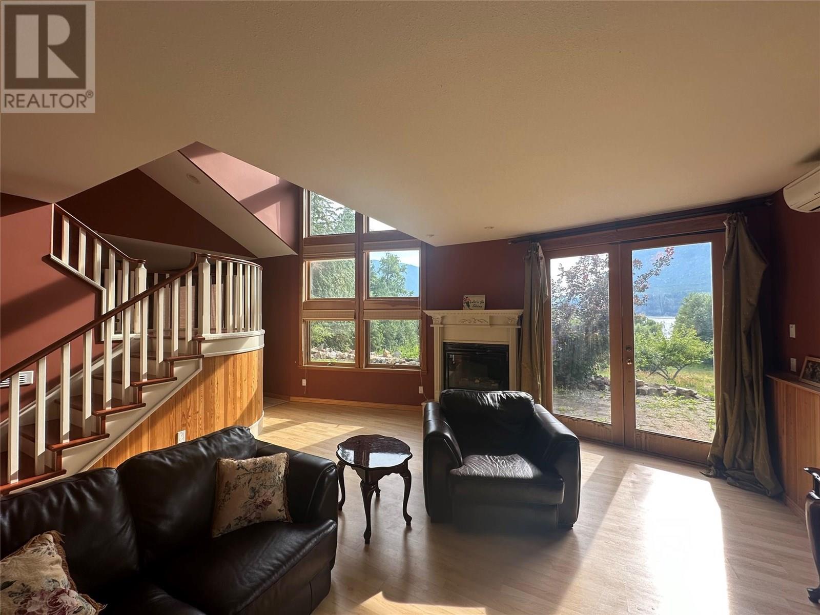 5392 Hwy 6 Highway, Burton, British Columbia V0G 1R0 - Photo 27 - 10357440