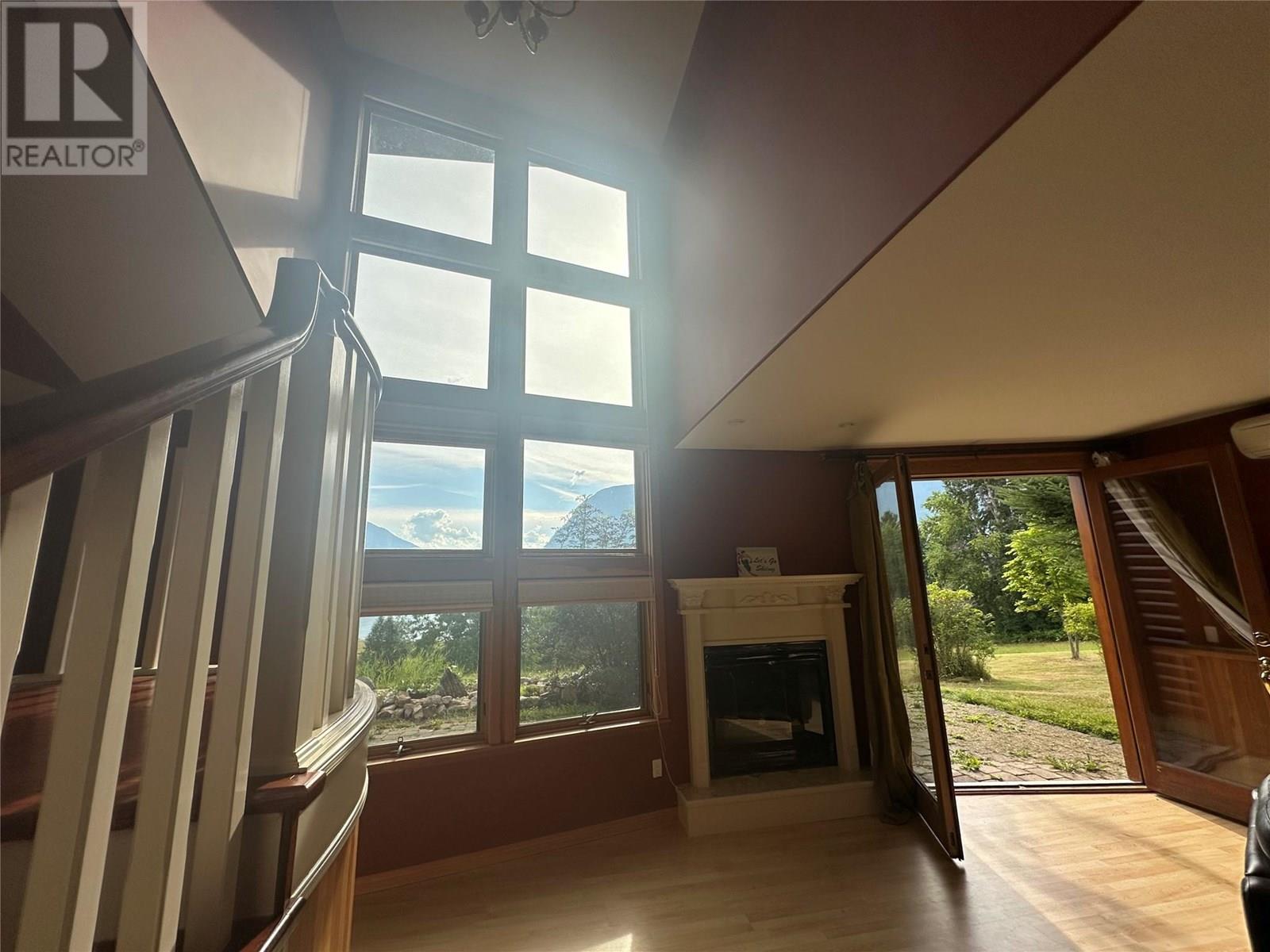 5392 Hwy 6 Highway, Burton, British Columbia V0G 1R0 - Photo 29 - 10357440