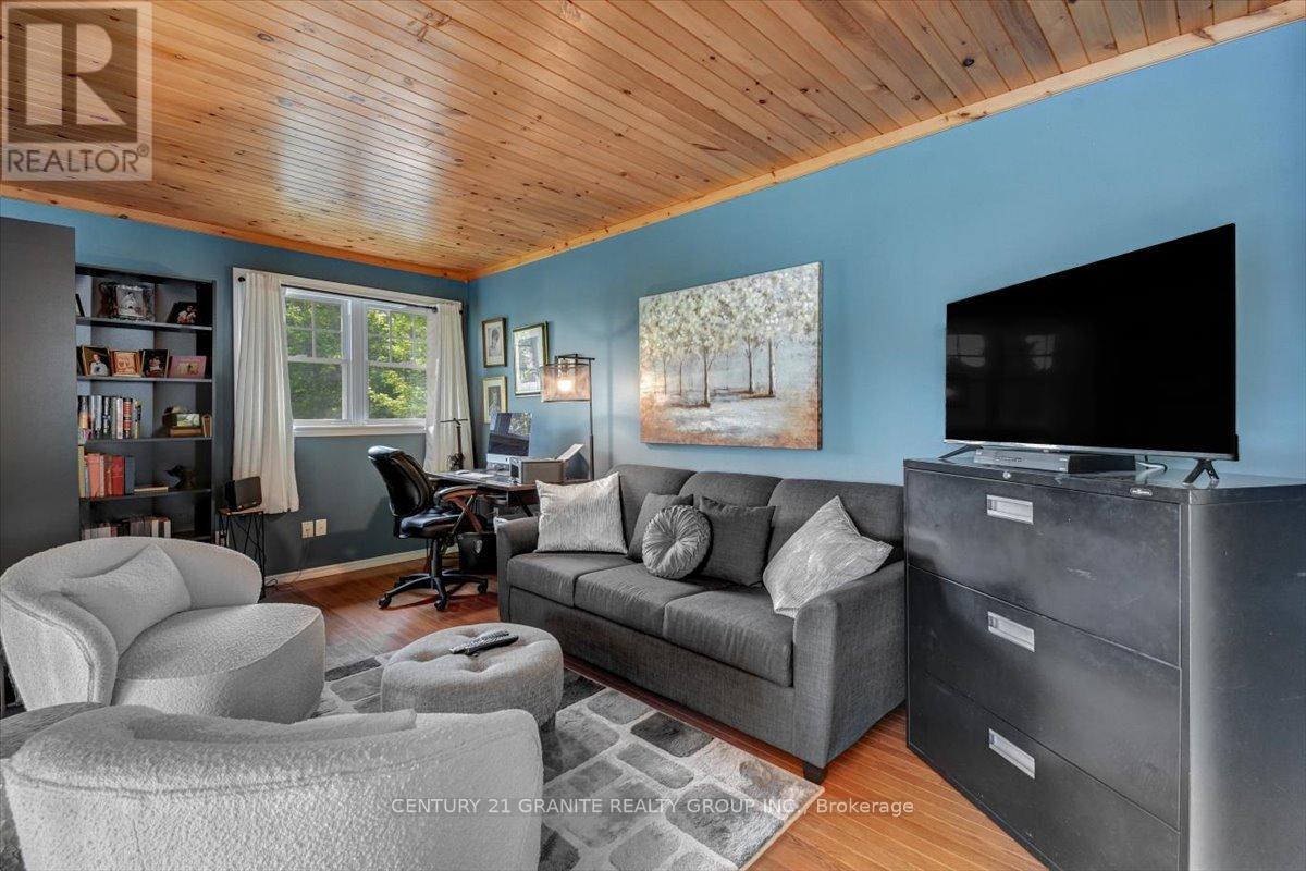 183 Fell Road, Hastings Highlands, Ontario  K0L 1C0 - Photo 18 - X12319364