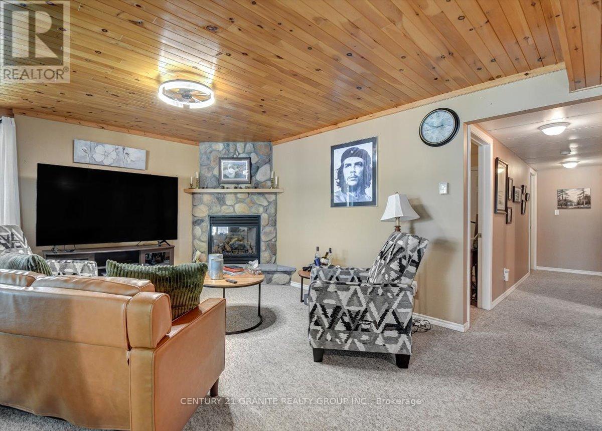 183 Fell Road, Hastings Highlands, Ontario  K0L 1C0 - Photo 30 - X12319364