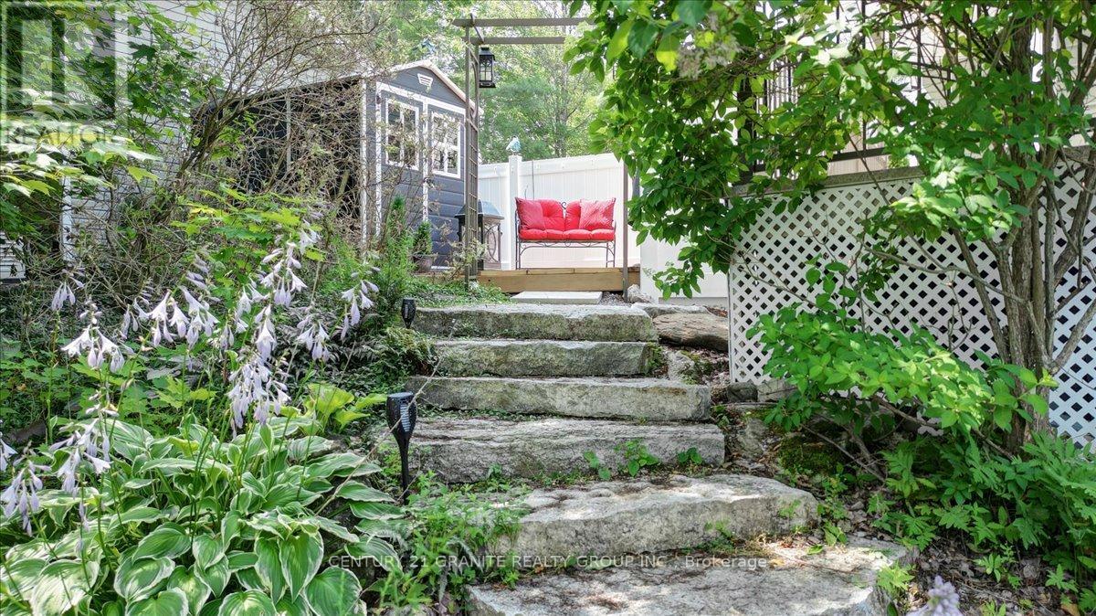 183 Fell Road, Hastings Highlands, Ontario  K0L 1C0 - Photo 50 - X12319364