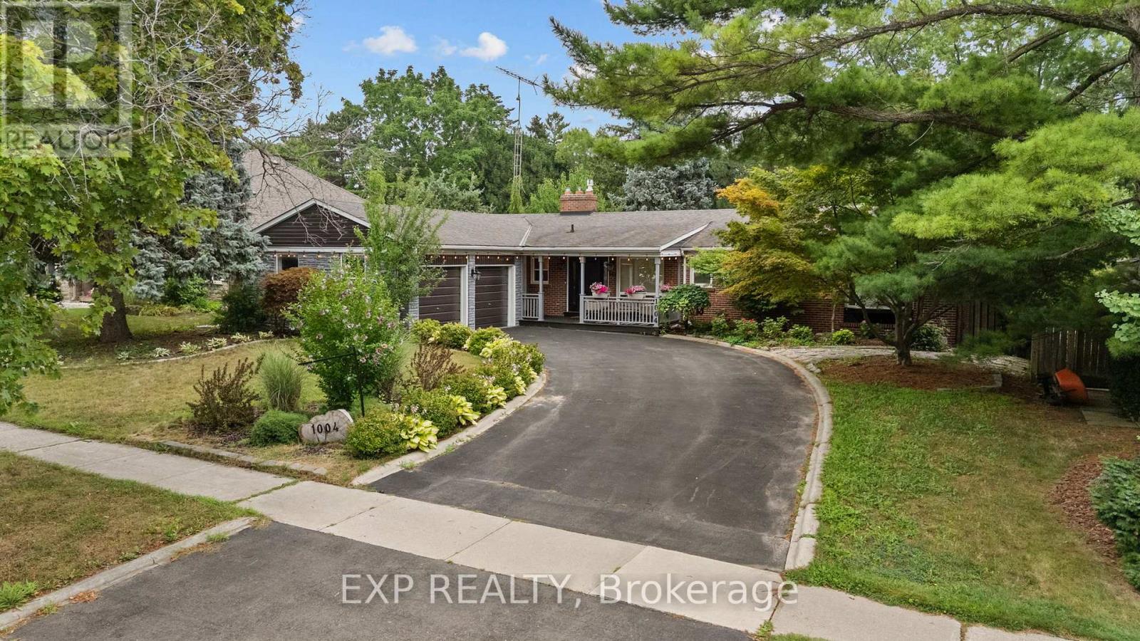 Property at 1004 CALDWELL AVENUE image 2