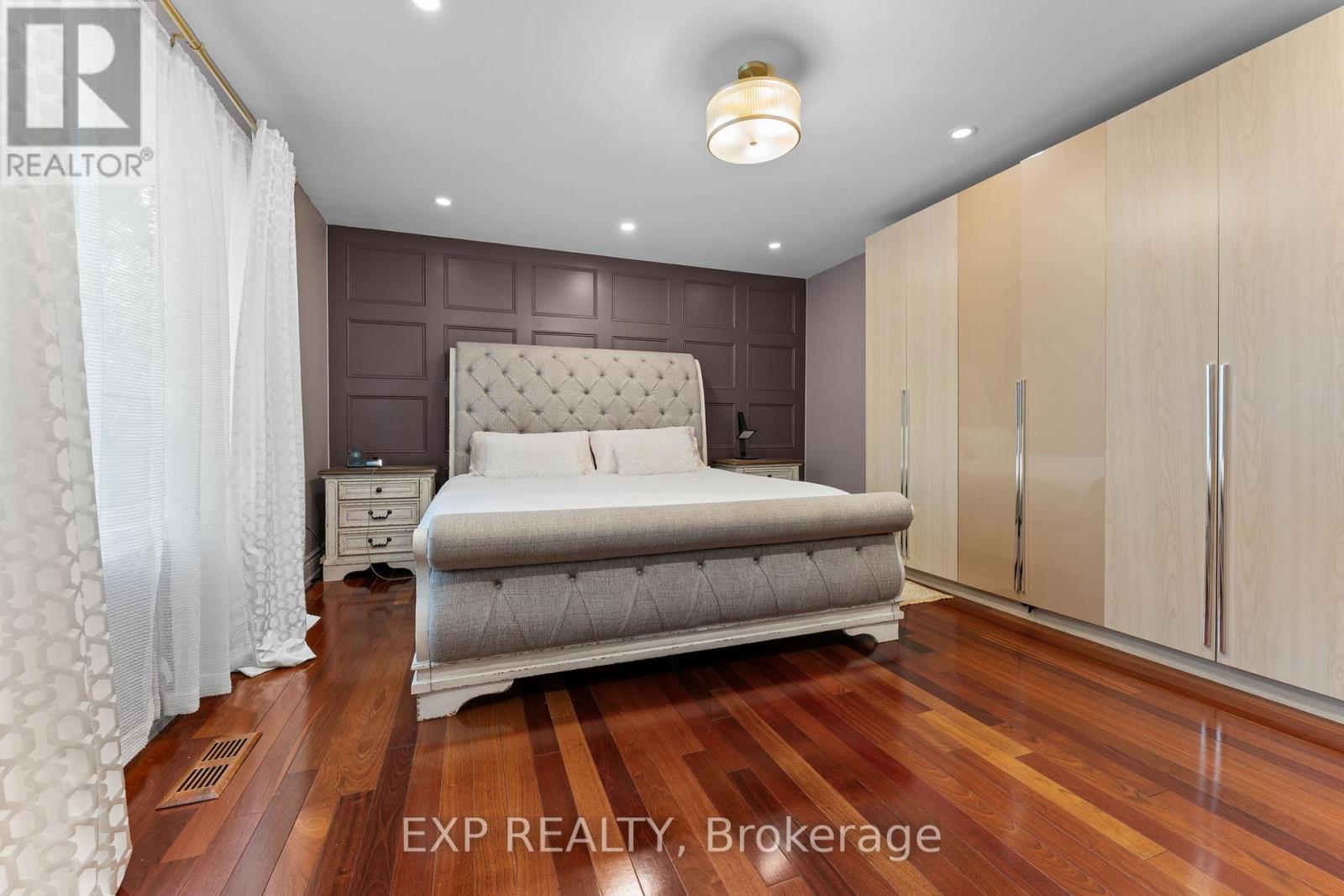 1004 Caldwell Avenue, Mississauga, Ontario  L5H 1Z3 - Photo 23 - W12319182