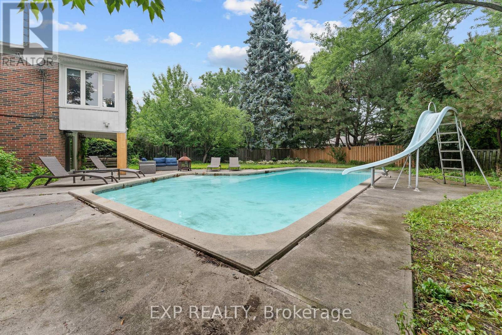 1004 Caldwell Avenue, Mississauga, Ontario  L5H 1Z3 - Photo 6 - W12319182
