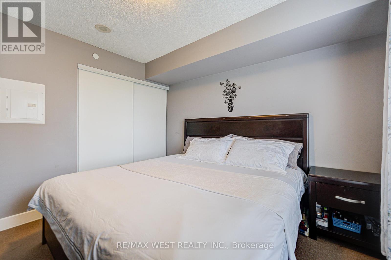 630 - 2 Eva Road, Toronto, Ontario  M9C 0A9 - Photo 27 - W12319249