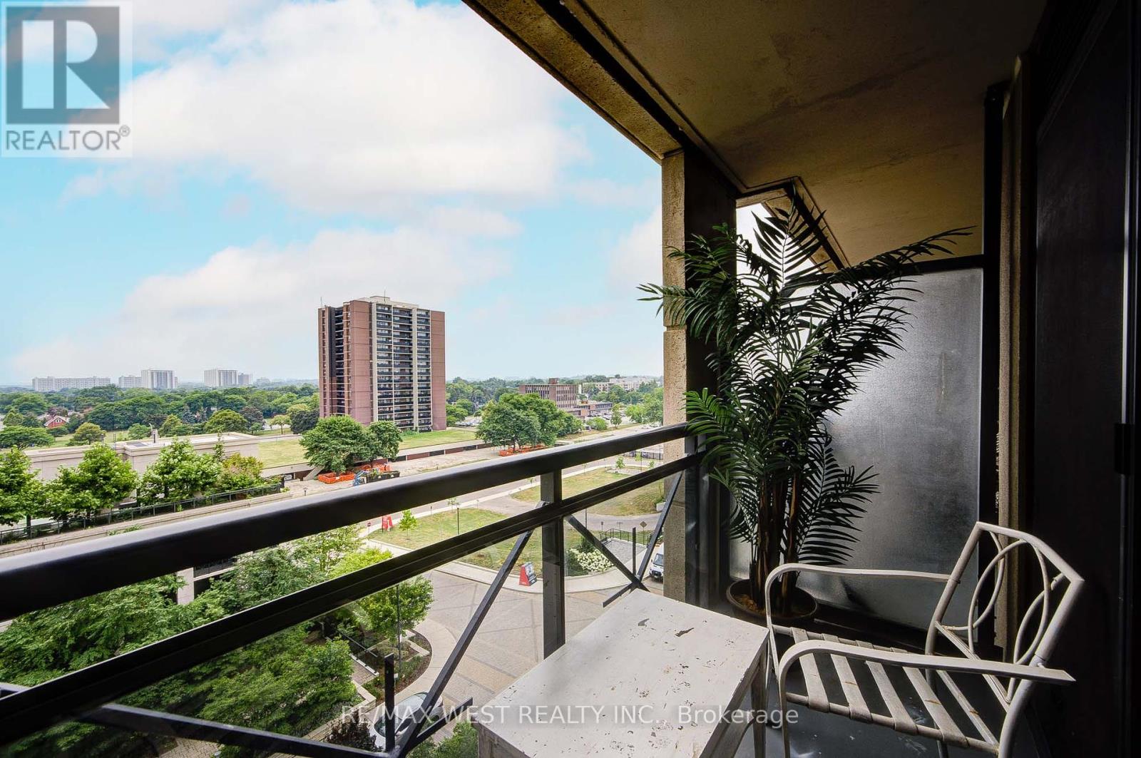 630 - 2 Eva Road, Toronto, Ontario  M9C 0A9 - Photo 30 - W12319249