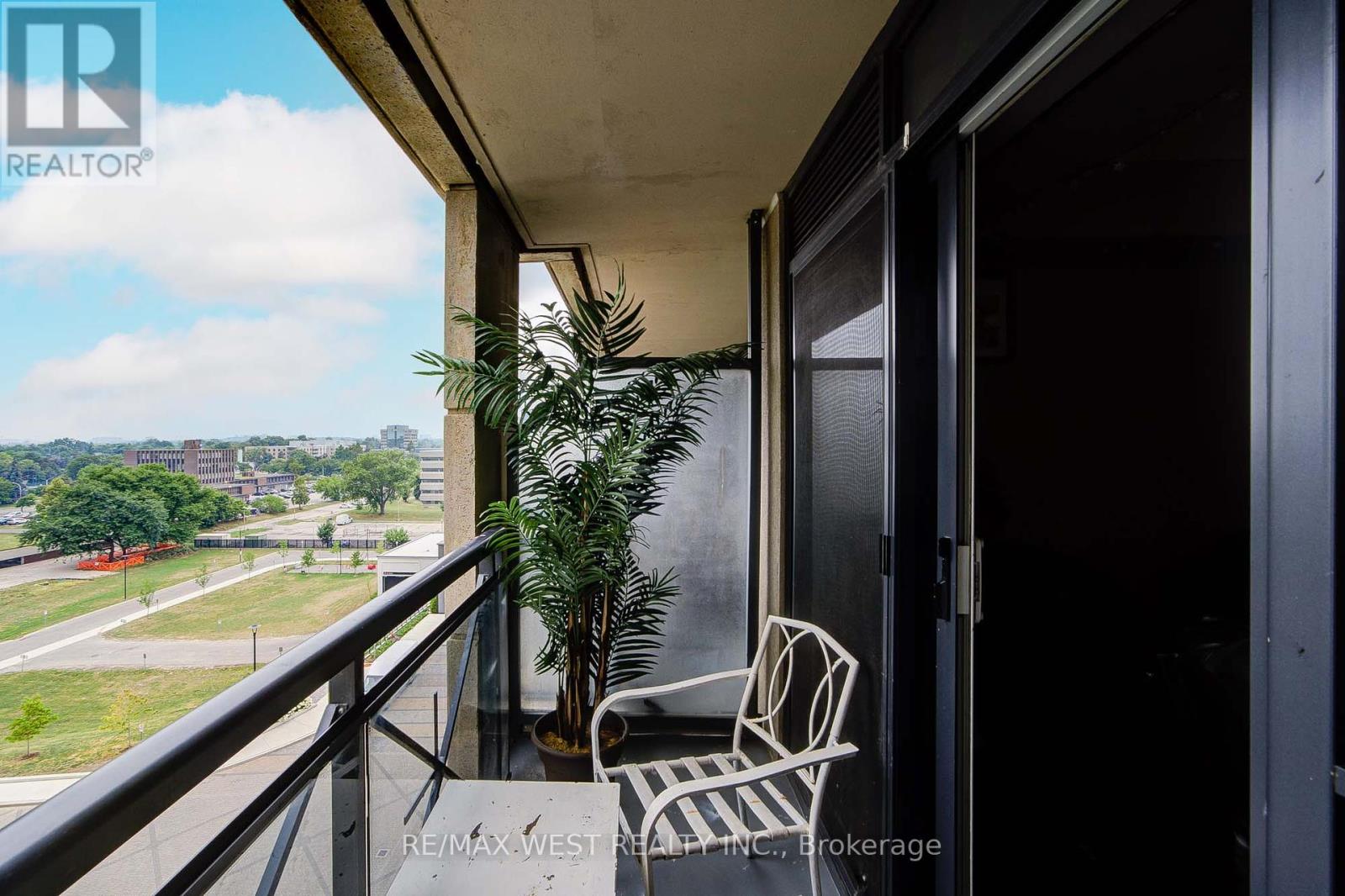 630 - 2 Eva Road, Toronto, Ontario  M9C 0A9 - Photo 31 - W12319249