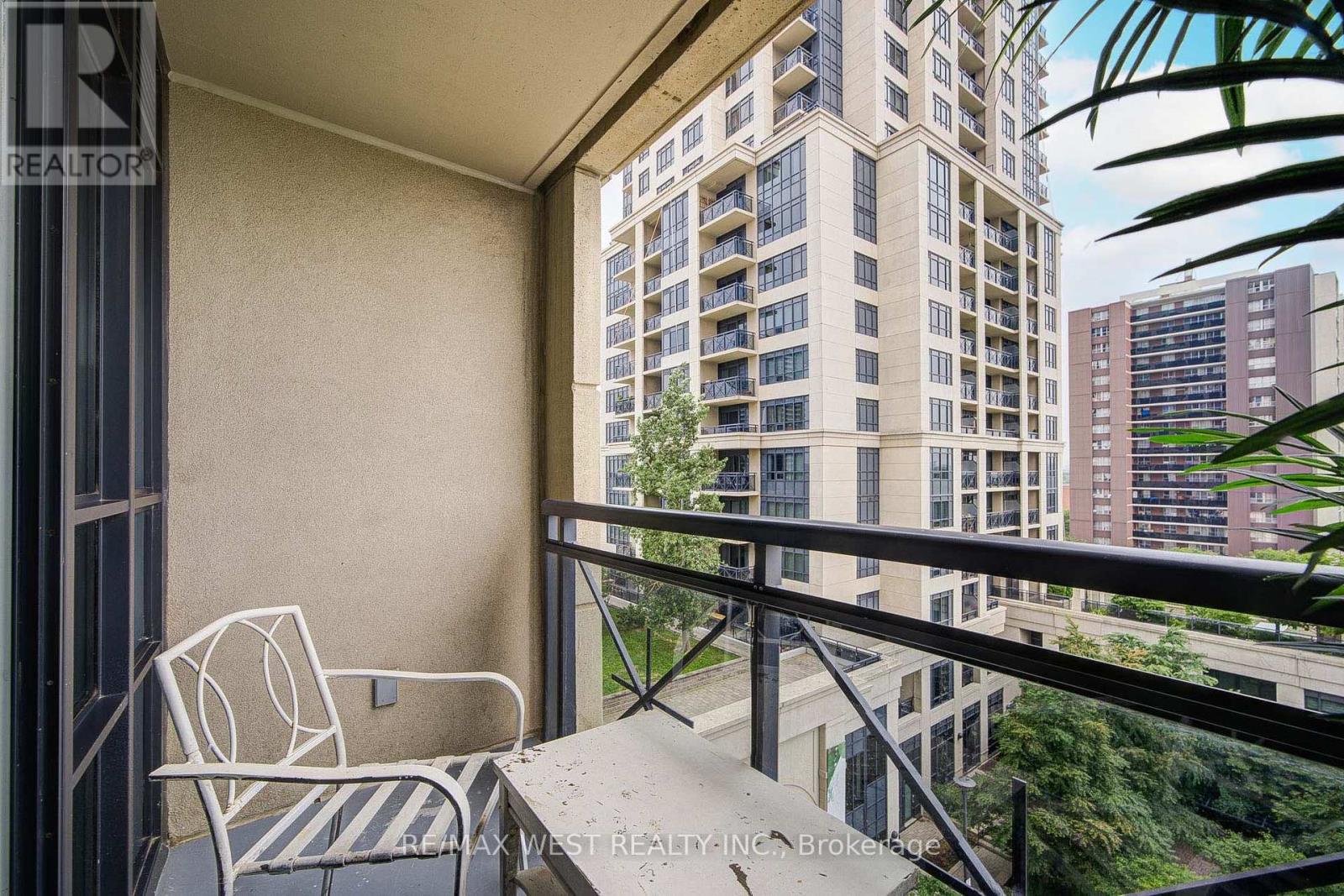 630 - 2 Eva Road, Toronto, Ontario  M9C 0A9 - Photo 32 - W12319249