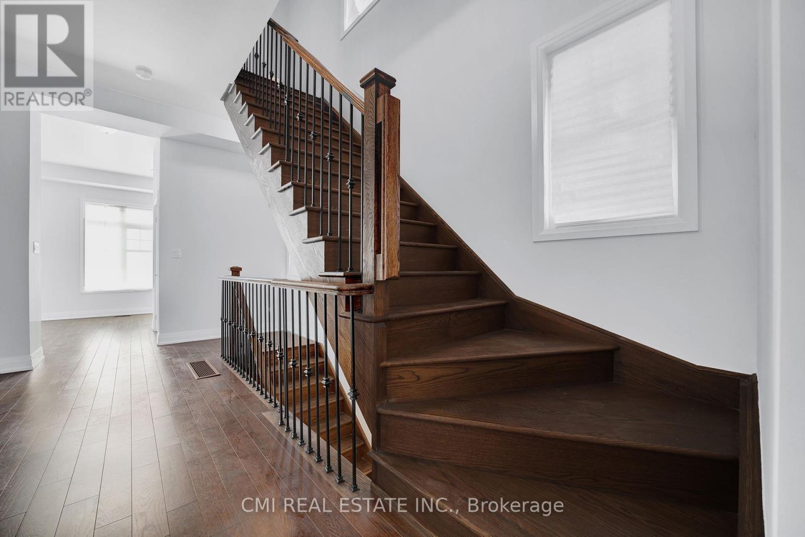2122 Royal Gala Circle, Mississauga, Ontario  L4Y 0H2 - Photo 18 - W12319253