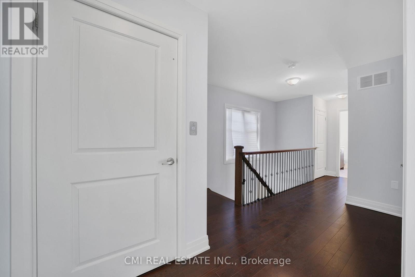 2122 Royal Gala Circle, Mississauga, Ontario  L4Y 0H2 - Photo 19 - W12319253