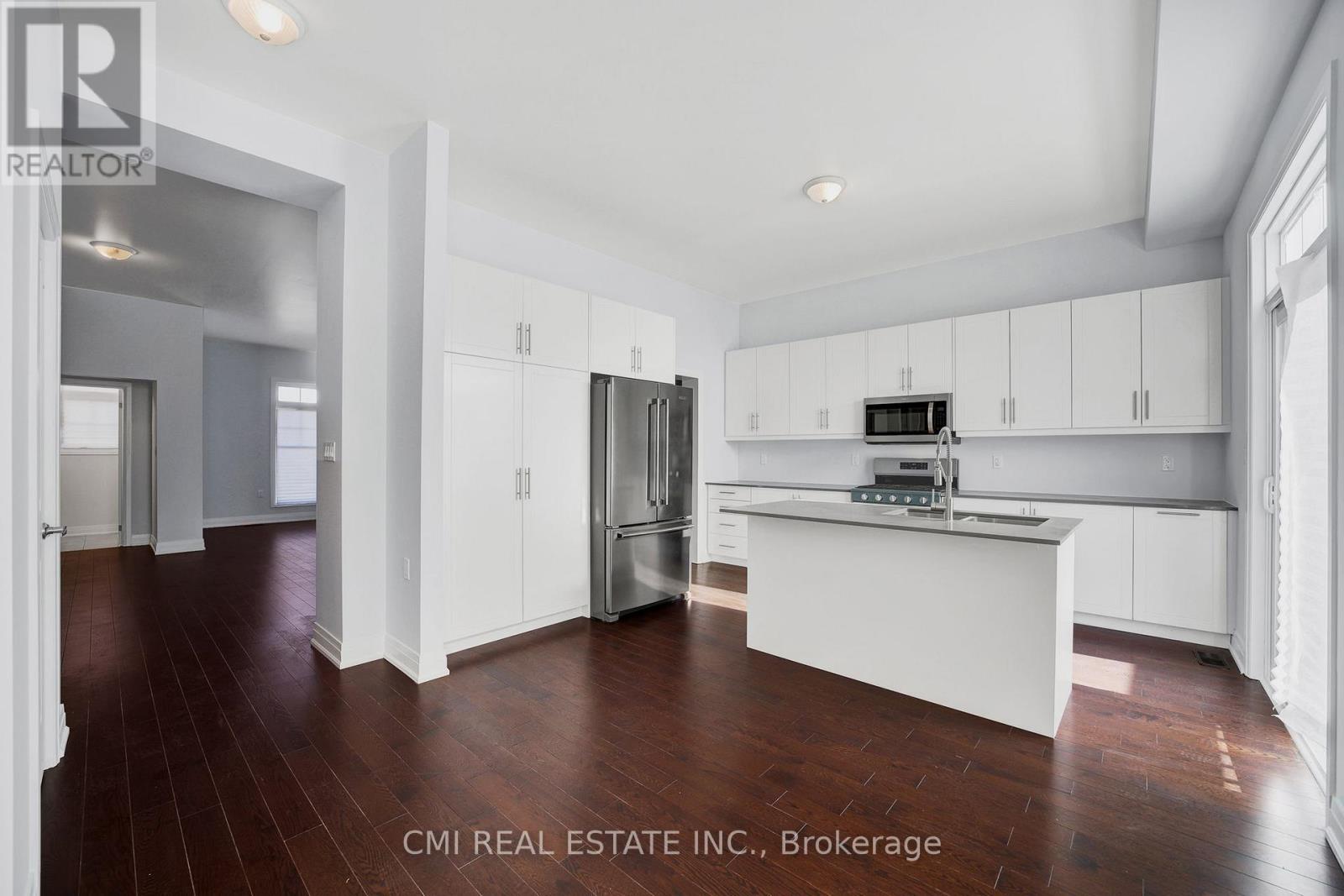 Property at 2122 ROYAL GALA CIRCLE image 5