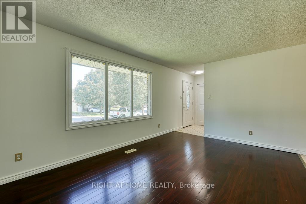 751 Boyle Drive, Woodstock, Ontario  N4S 8M1 - Photo 4 - X12319361