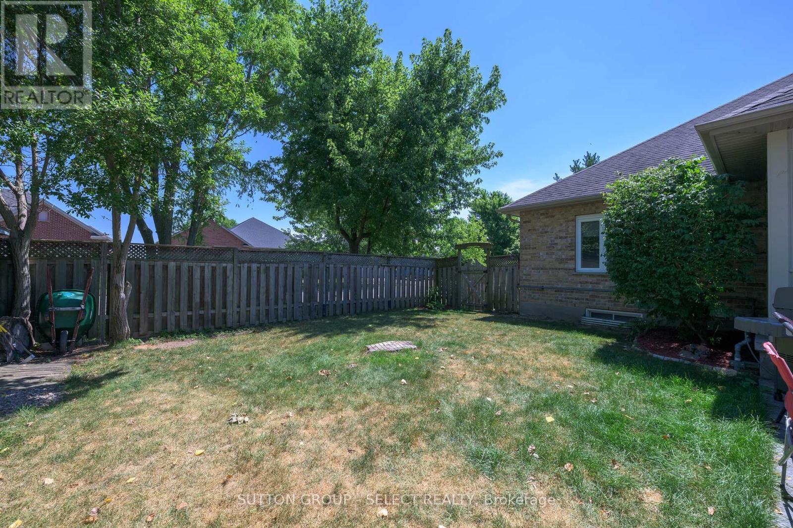 109 Willow Ridge, Middlesex Centre, Ontario  N0M 2A0 - Photo 10 - X12319299
