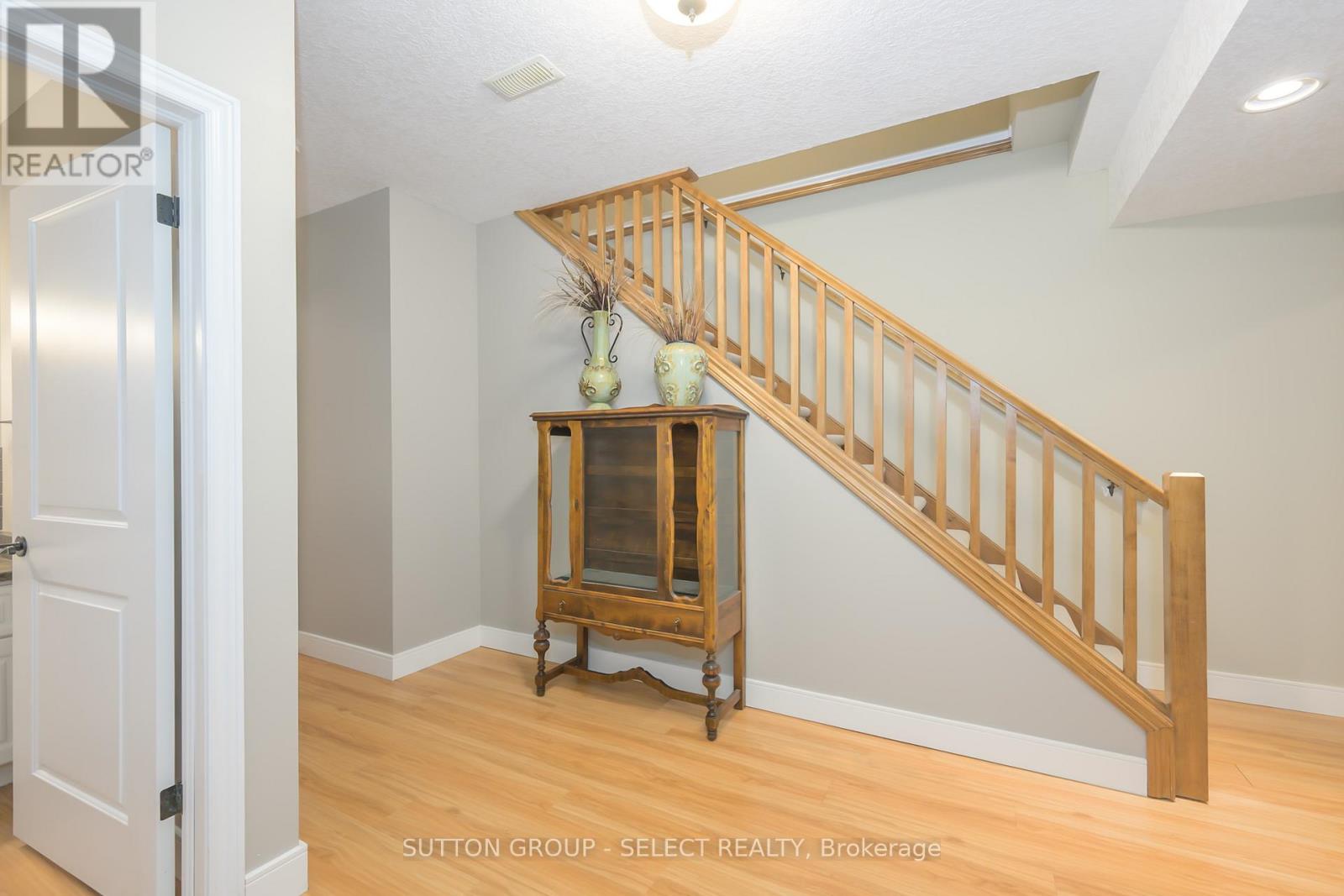 109 Willow Ridge, Middlesex Centre, Ontario  N0M 2A0 - Photo 36 - X12319299