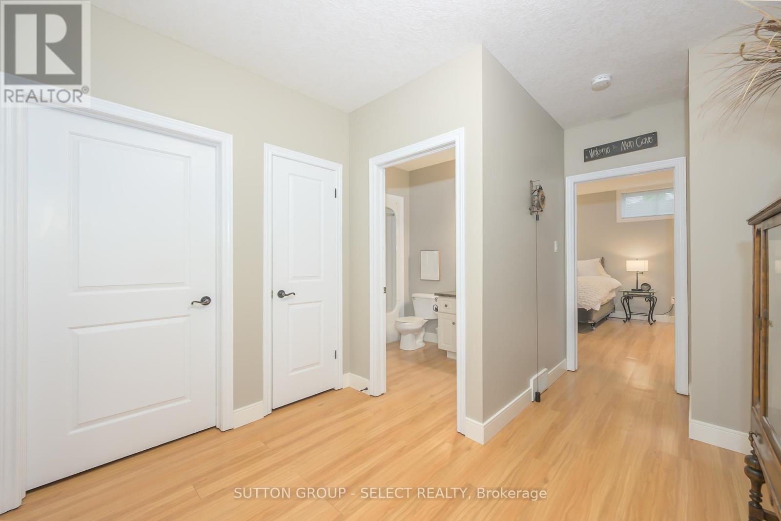 109 Willow Ridge, Middlesex Centre, Ontario  N0M 2A0 - Photo 37 - X12319299