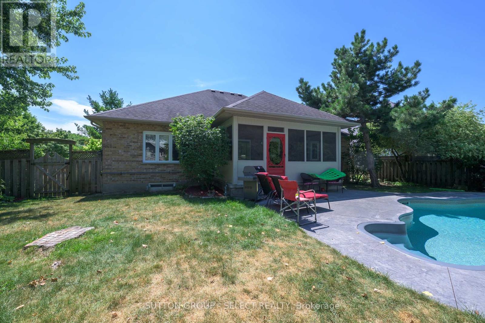 109 Willow Ridge, Middlesex Centre, Ontario  N0M 2A0 - Photo 7 - X12319299