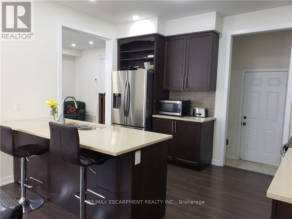 36 Aldgate Avenue, Hamilton, Ontario  L8J 1X5 - Photo 15 - X12319275
