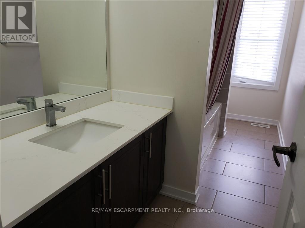 36 Aldgate Avenue, Hamilton, Ontario  L8J 1X5 - Photo 21 - X12319275