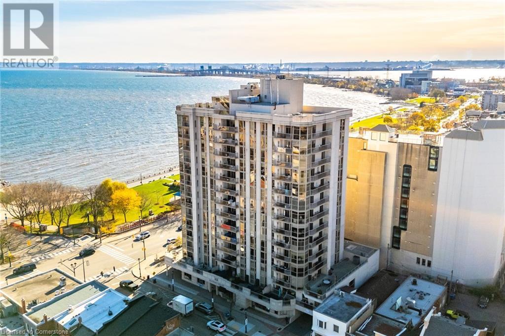 1477 Lakeshore Road Unit# 304, Burlington, Ontario  L7S 1B5 - Photo 2 - 40734663