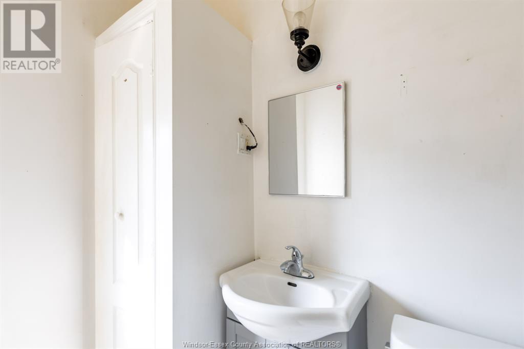 868 Tuscarora, Windsor, Ontario  N9A 3M8 - Photo 22 - 25019501