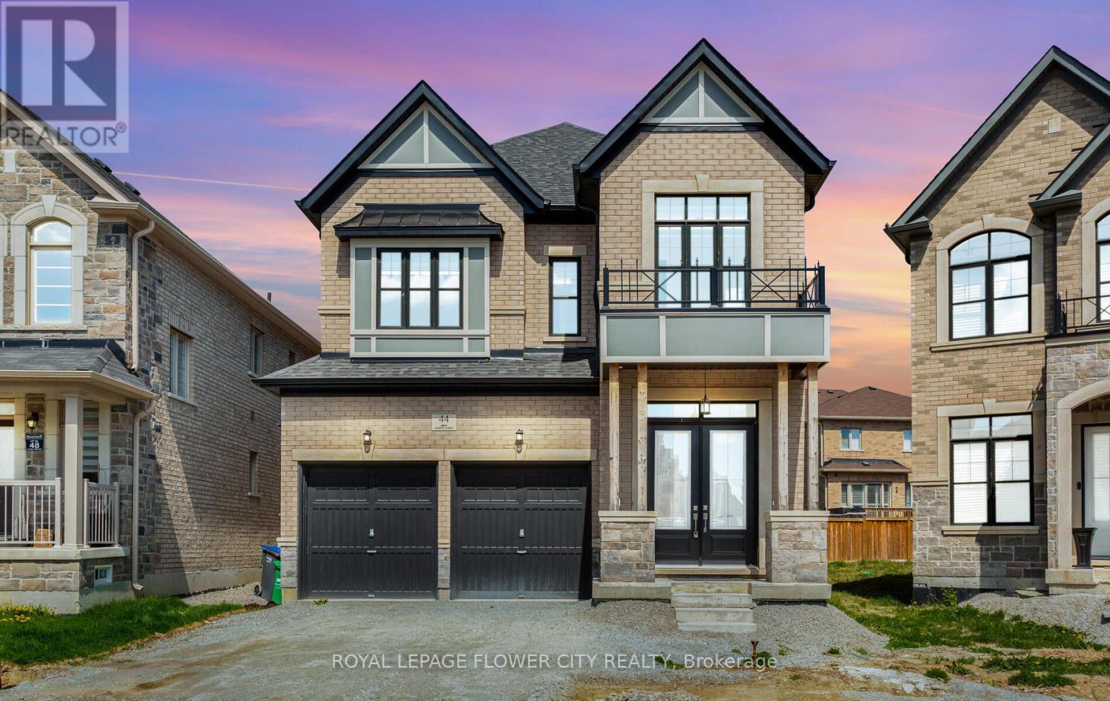 Property at 44 ROYAL FERN CRESCENT image 1
