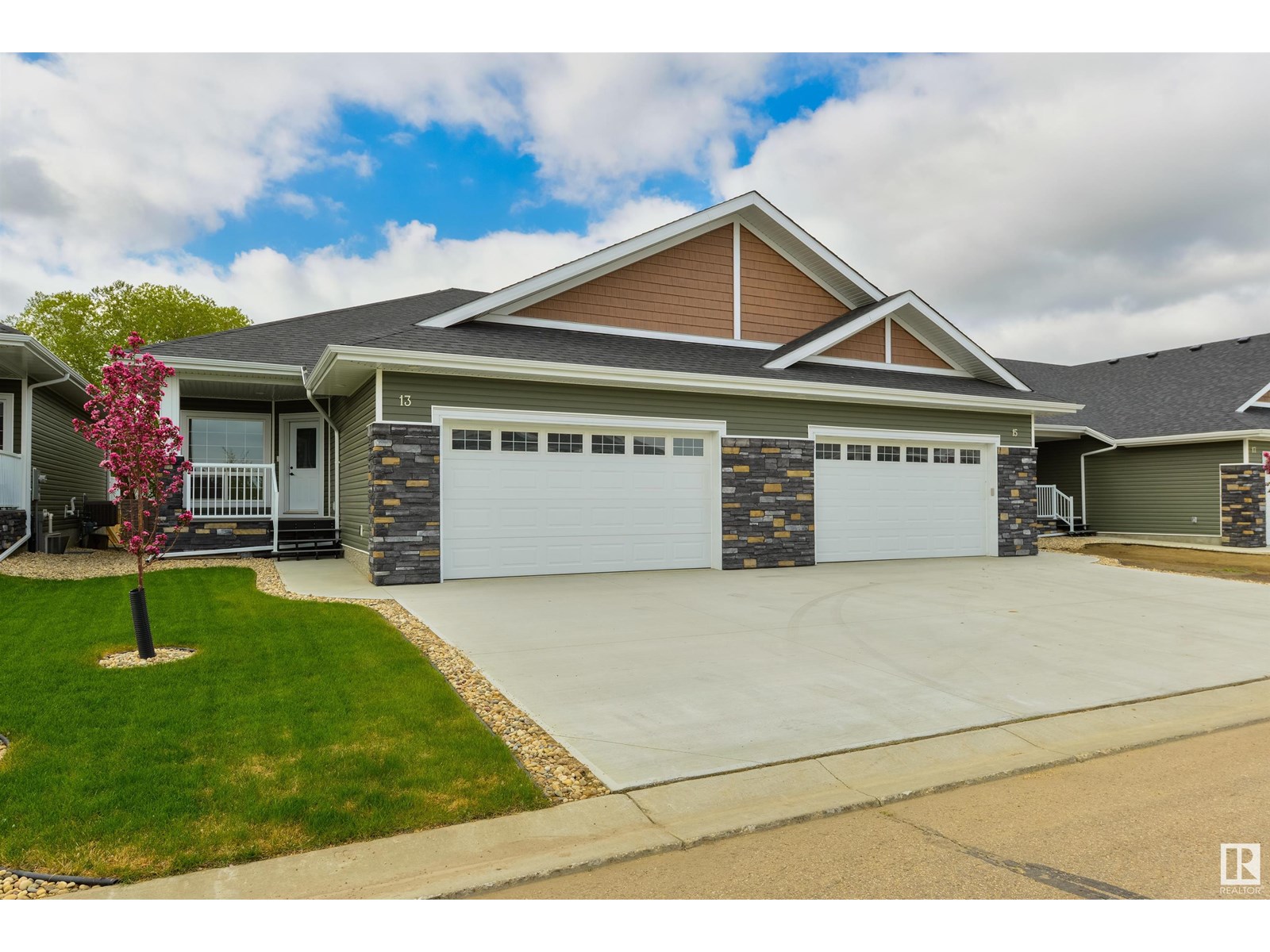 #13 1005 CALAHOO RD, Spruce Grove, Alberta