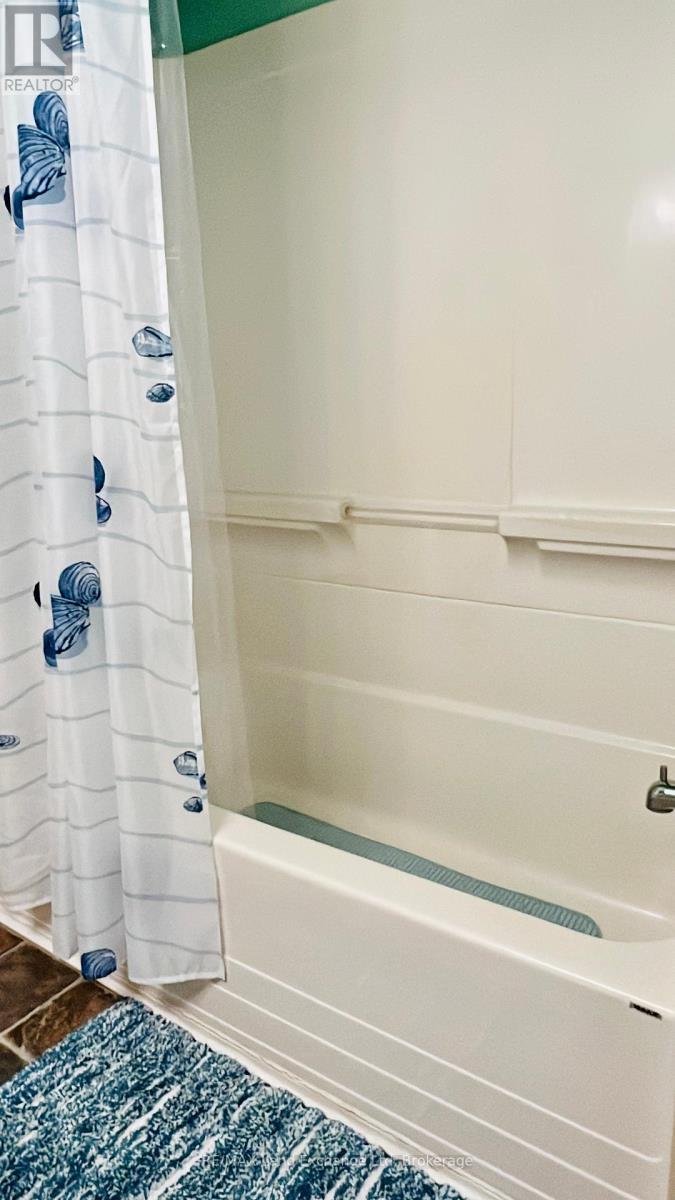 82096 Elm Street, Ashfield-Colborne-Wawanosh (Colborne), Ontario  N7A 3Y3 - Photo 17 - X12091493