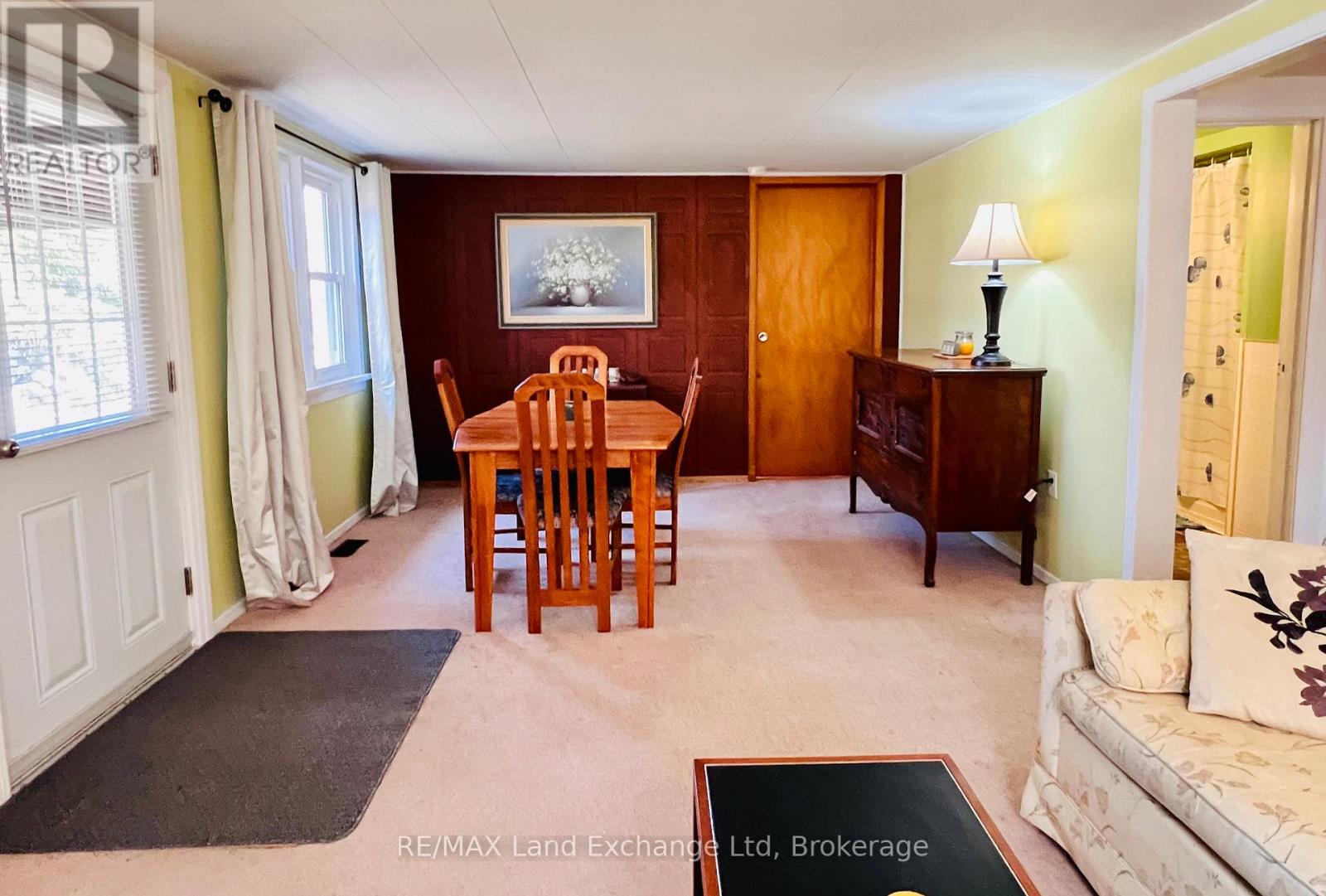 82096 Elm Street, Ashfield-Colborne-Wawanosh (Colborne), Ontario  N7A 3Y3 - Photo 7 - X12091493