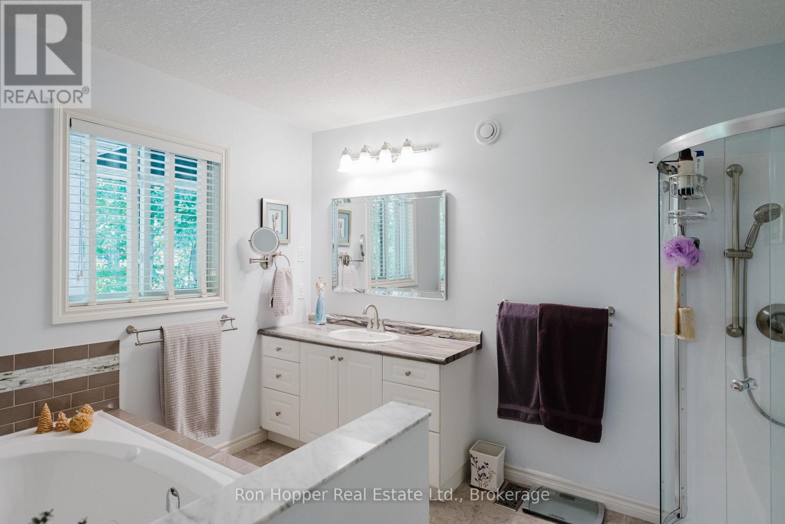 217 2nd Street W, Owen Sound, Ontario  N4K 0A6 - Photo 19 - X12319464