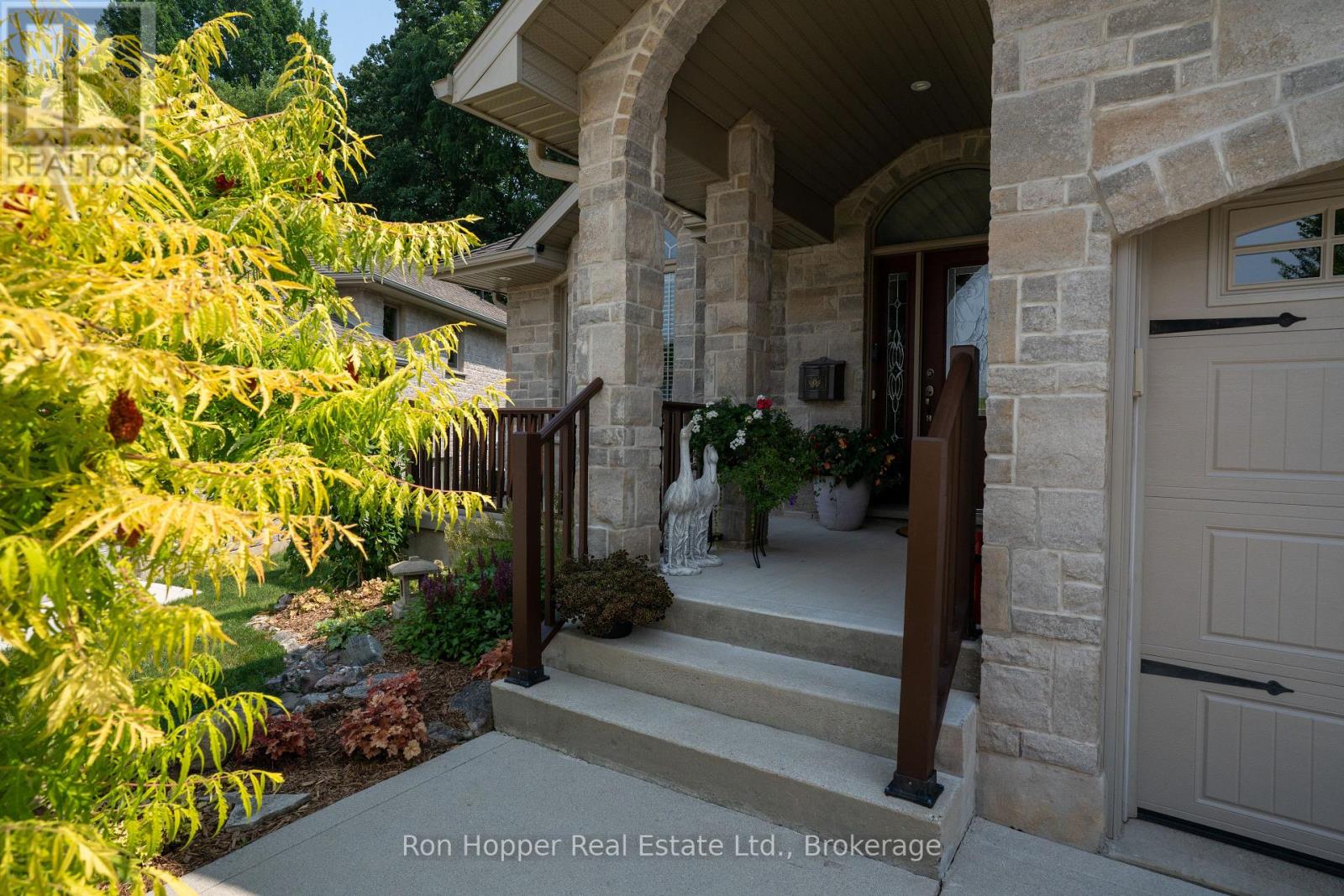 217 2nd Street W, Owen Sound, Ontario  N4K 0A6 - Photo 32 - X12319464