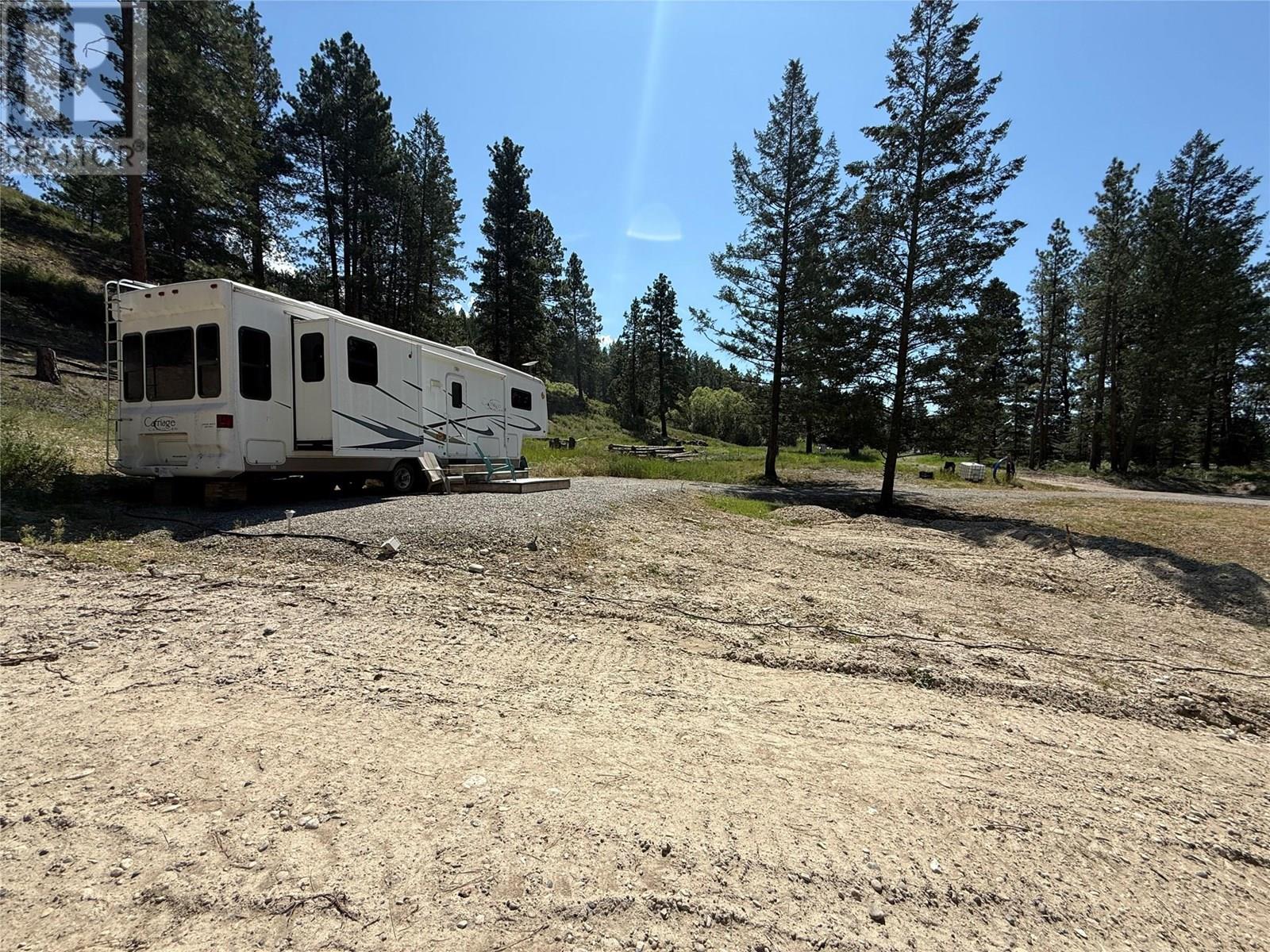 4925 Buck Crescent, Wasa, British Columbia V0B 2K0 - Photo 8 - 10358071