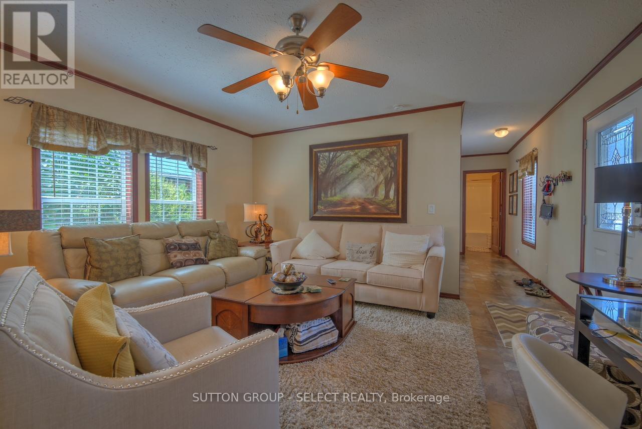10 Caribbean Lane, Bluewater, Ontario  N0M 1N0 - Photo 16 - X12319558