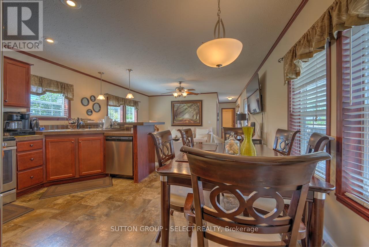 10 Caribbean Lane, Bluewater, Ontario  N0M 1N0 - Photo 19 - X12319558