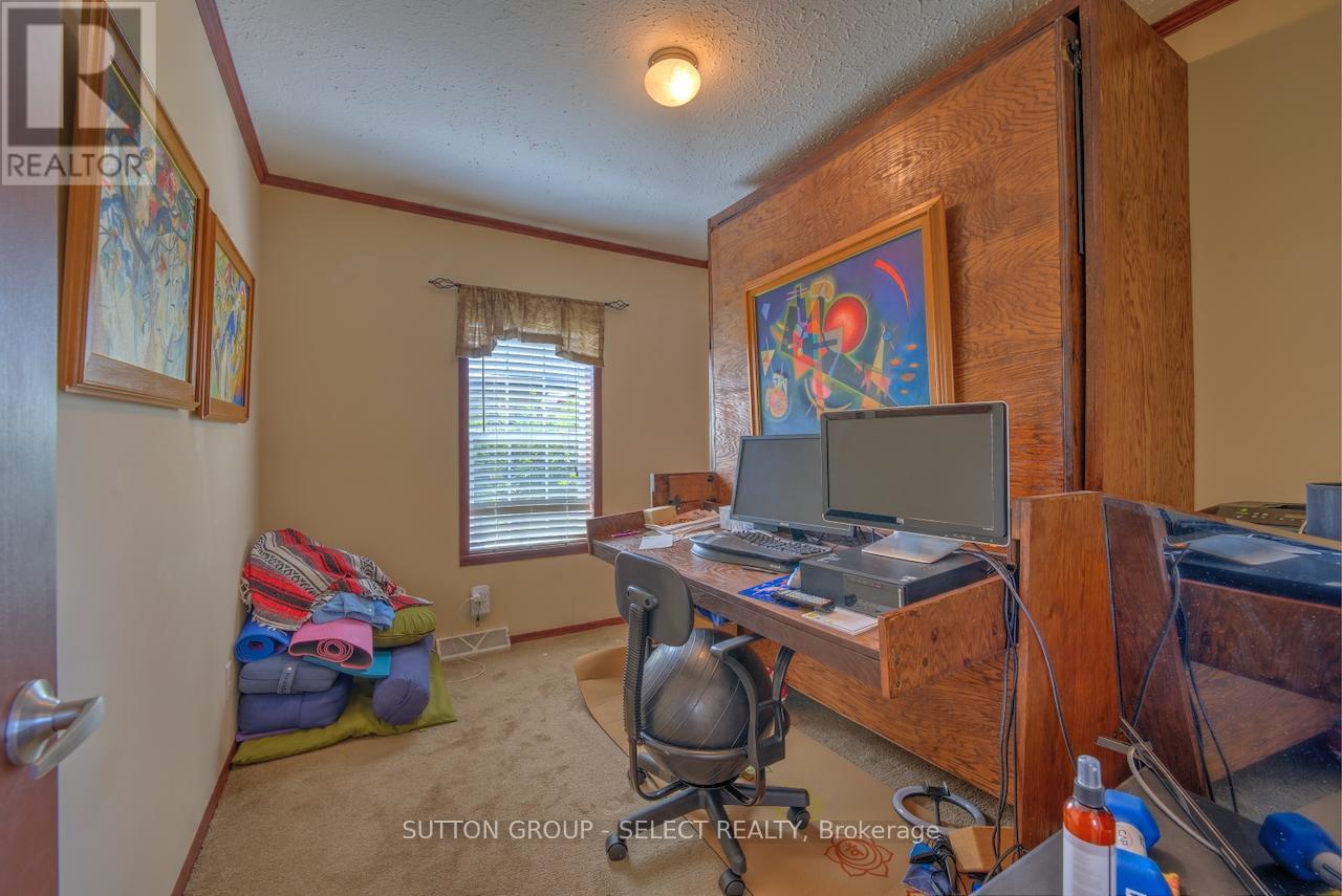 10 Caribbean Lane, Bluewater, Ontario  N0M 1N0 - Photo 26 - X12319558